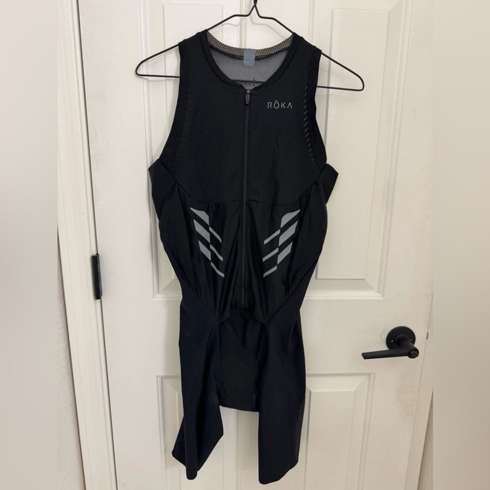 Roka Men’s Gen ll elite aero sleeveless tri suit large